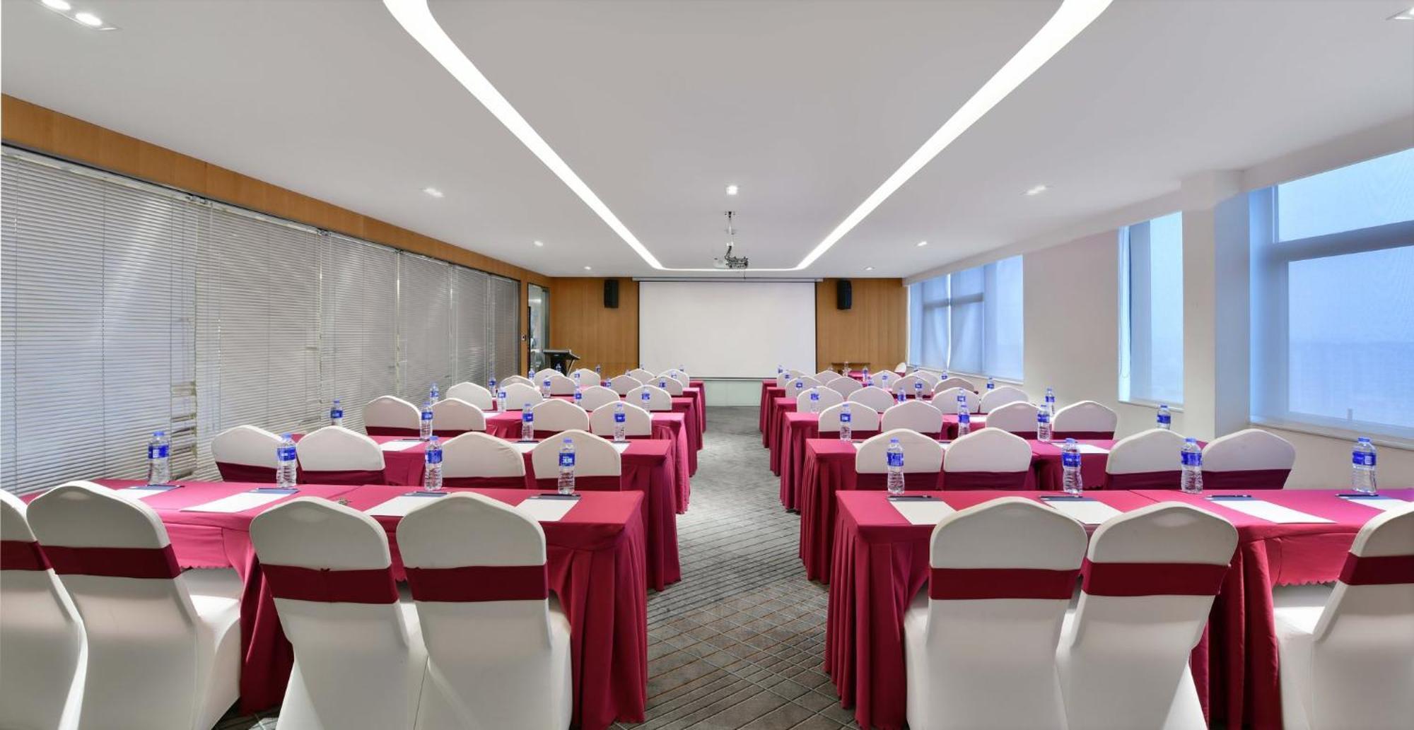 Holiday Inn Express Chengdu North Railway Station By Ihg - Near Panda Base, Near Chunxi Road Luaran gambar